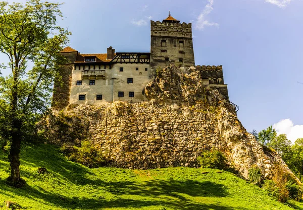 Castelo de Bran (Castelul Bran). Lendário castelo histórico de Drac — Fotografia de Stock