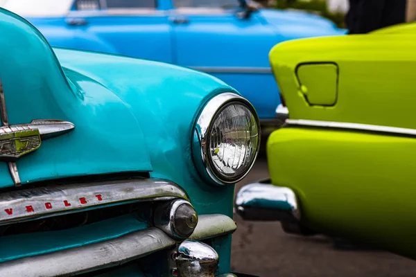 La Havane, Cuba the World 2019. Détail photo de classique vieille voiture américaine — Photo