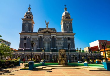 Santiago de Cuba, Küba – 2019. Santiago de Cuba F Katedrali