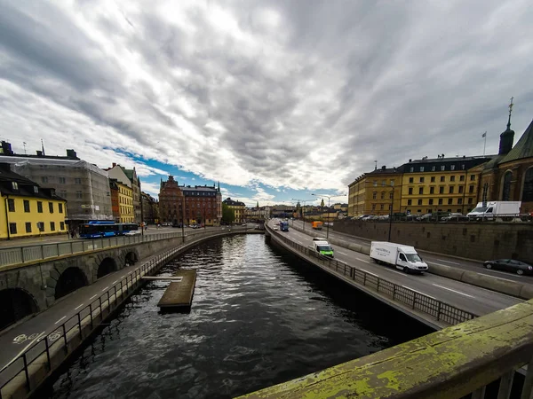 Stockholm'ün eski şehrinin sokakları. Stockholm, İsveç, 2019. — Stok fotoğraf