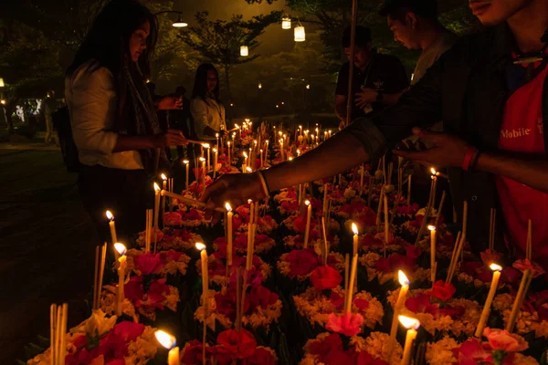 Loi Krathong Festival в Чіангмаї, Таїланд. Випуск грипу — стокове фото