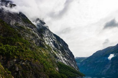 Geiranger, Norveç 'te Yedi Kız Kardeş Şelalesi (7 Kardeş Wat