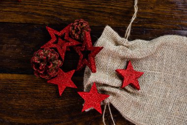 Parıltılı ve parlak Noel süslemeli Noel çuvalı