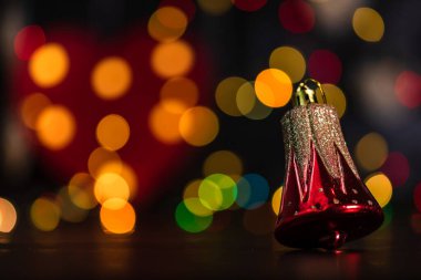 Noel süsü ve süsleri. Mavili Noel kompozisyonu