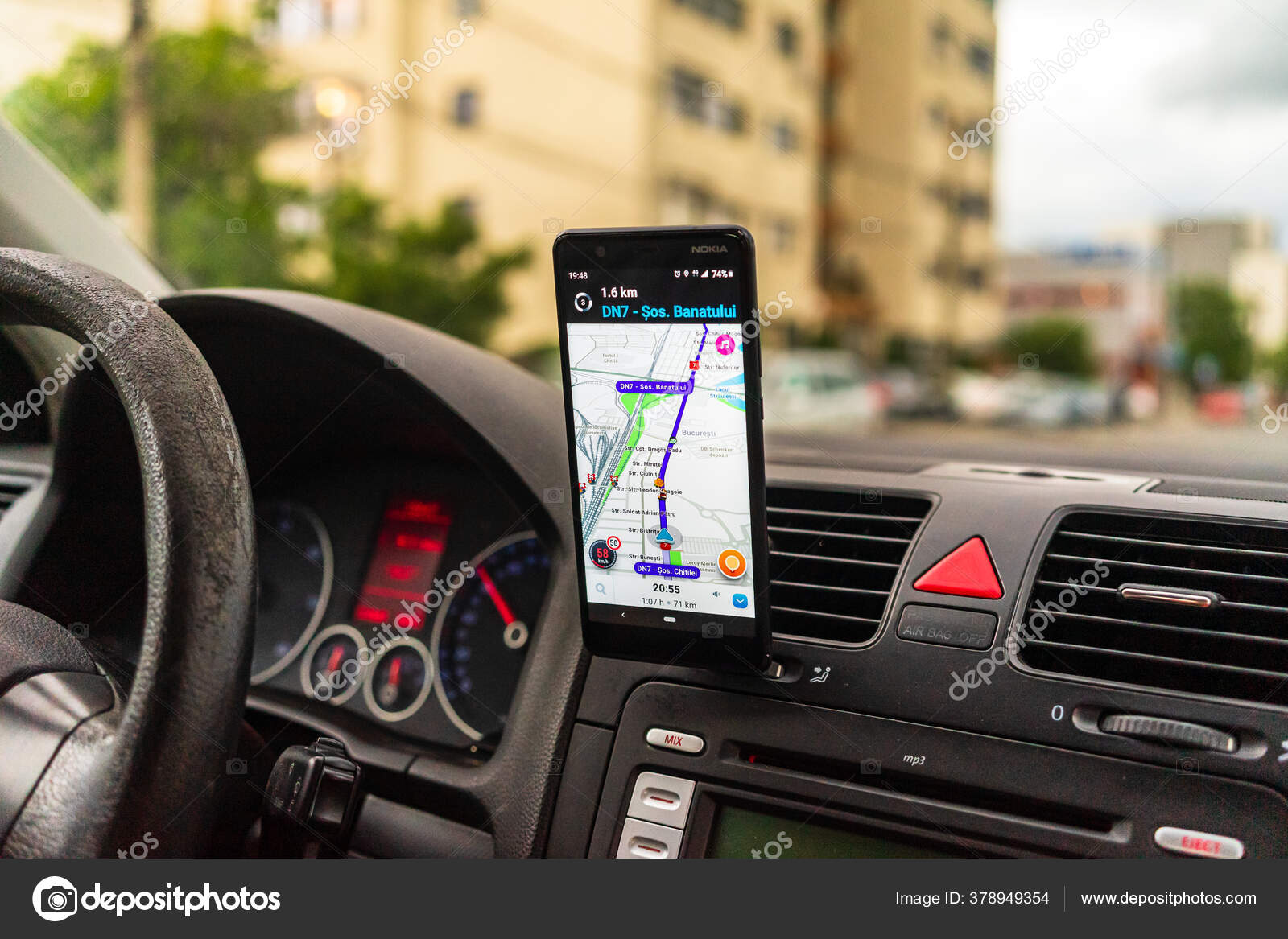Driving Using Waze Maps Application Smartphone Car Dashboard Driver Using Stock Editorial Photo C Contact Vladispas Ro 378949354