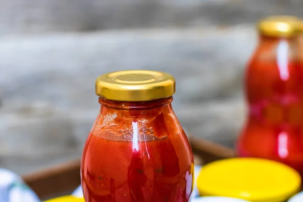 Botella Salsa Tomate Conservado Concepto Comida Enlatada Aislado — Foto de Stock