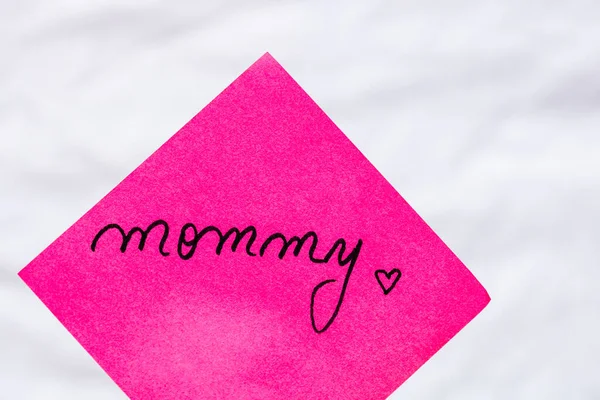 Mommy Handwriting Text Close Isolated Pink Paper Copy Space Writing — Stock Photo, Image