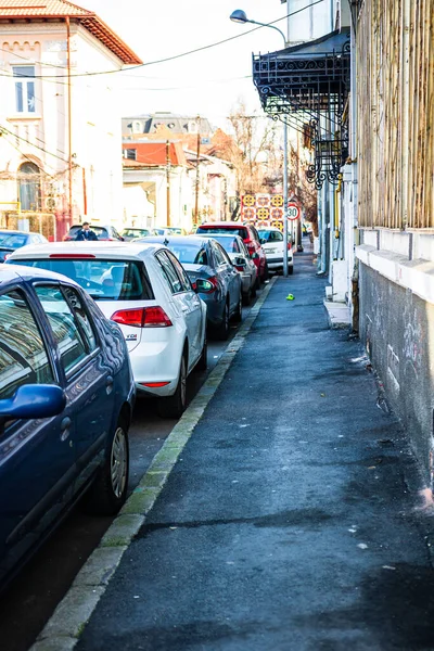 Carros Estacionados Longo Rua Bucareste Roménia 2020 — Fotografia de Stock