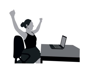 kız bilgisayarda çalışıyor.