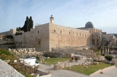 El Aksa Camii, Kudüs 'teki Tapınak Dağı' nda, kuzeydoğuya bakıyor.