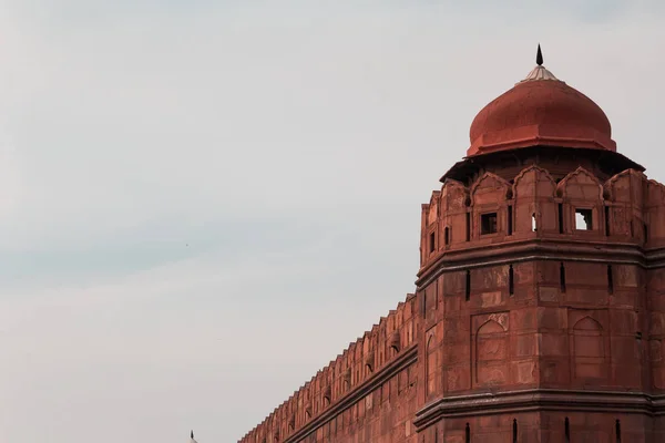 Hindistan seyahat turizmi arka plan - Dome, Red Fort (Lal Qila) Delhi - Dünya Mirası. Delhi, Hindistan — Stok fotoğraf