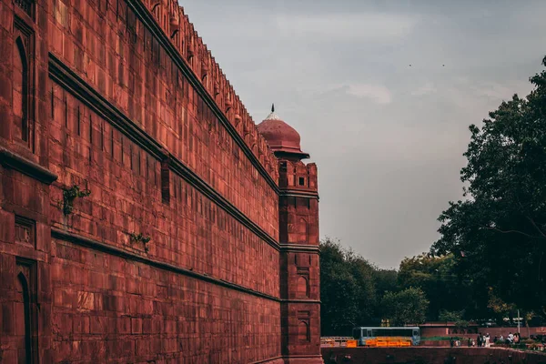 インド旅行の背景-レッド砦(Lal Qila)デリー-世界遺産。インドのデリー — ストック写真