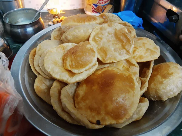 Puri Einer Pfanne Gebraten Sehr Beliebtes Street Food Indien Berühmtes — Stockfoto