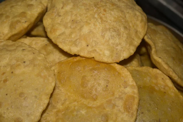 Goreng Puri Dalam Wajan Makanan Jalanan Yang Sangat Populer India — Stok Foto