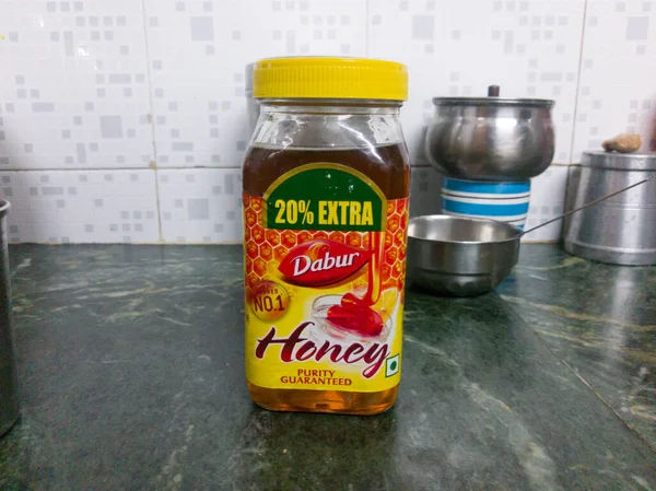 Delhi Indien Juni 2020 Närbild Daburs Honungsprodukt — Stockfoto