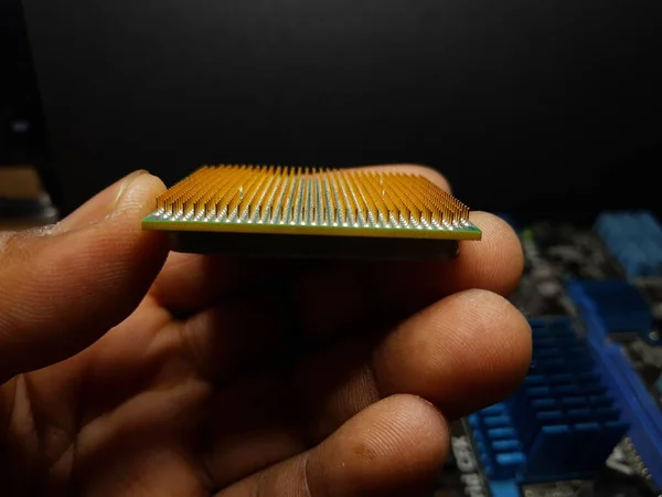 回路基板上のコンピュータCpuプロセッサチップの閉じる マザーボードの背景 — ストック写真