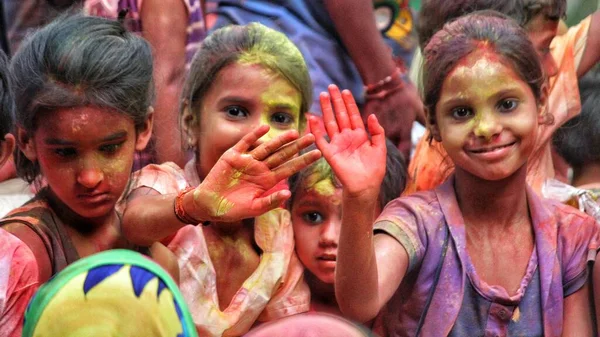 Delhi Índia Agosto 2020 Indianos Rosto Manchado Com Cores Participar — Fotografia de Stock