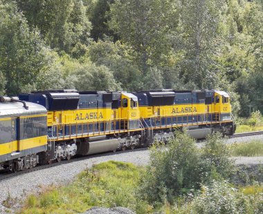 Alaska demiryolu tren viraj yuvarlar