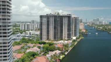 Şehir görüntüsü geçmişi. Miami tatil görüntüleri, 4K hava, Florida