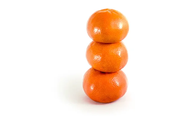 Tre Apelsin Mandarin Tangerine Isolerade — Stockfoto