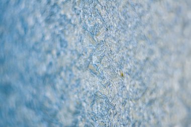 Snowflakes desen kış pencere camına güneş ışığı ile buz