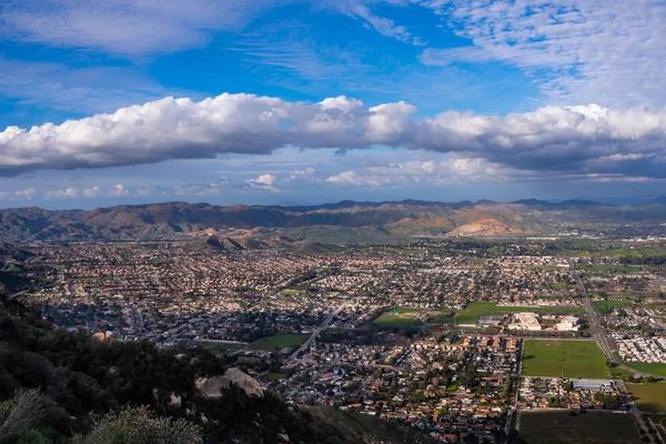 レイク エルシノア、アメリカ合衆国カリフォルニア州南部の都市を表示します。 ロイヤリティフリーのストック写真