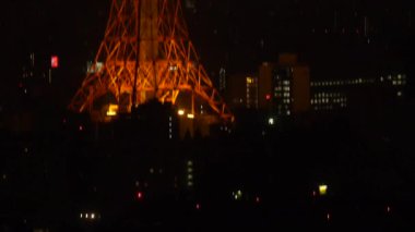 Tokyo kule geceleri kaydırma.