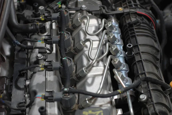 Ortak demiryolu dizel motor atış kapatmak