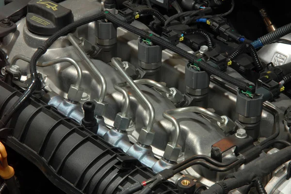 common-rail ile baş dizel motor