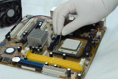 Merkezi işlemci anakart için yükleme