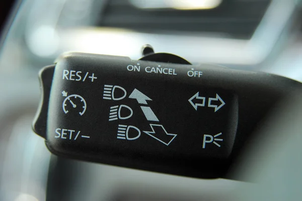 Cruise Control Stick Die Zich Achter Het Stuur Bevindt — Stockfoto