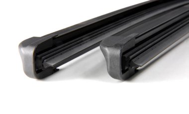 Otomotiv ön cam silecekleri yeni stil detayları