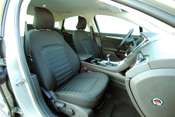 Front Seats Modern Passenger Car — Stock Photo, Image