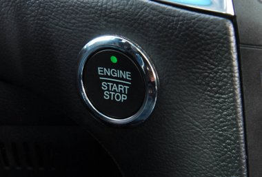 Otomobil motoru çalıştır ve durdur düğmesi