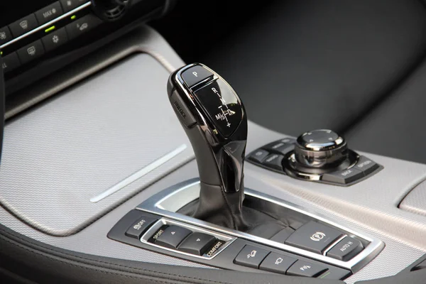 automatic selector lever in the passenger car