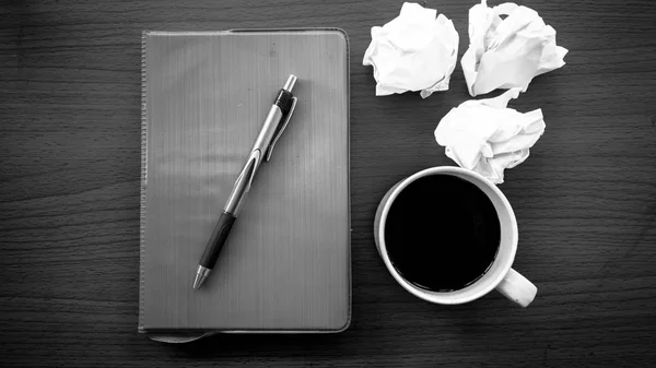 Concetto Della Difficoltà Lavorare Una Tazza Caffè Del Mattino Taccuino — Foto Stock