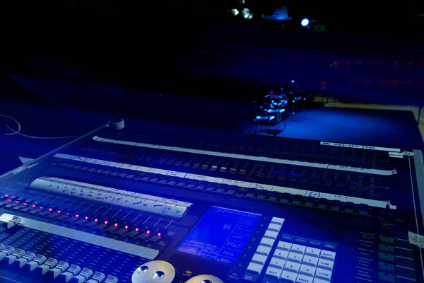 Tonlichtsteuerung Zur Steuerung Von Live Auftritten Während Der Aufführung — Stockfoto