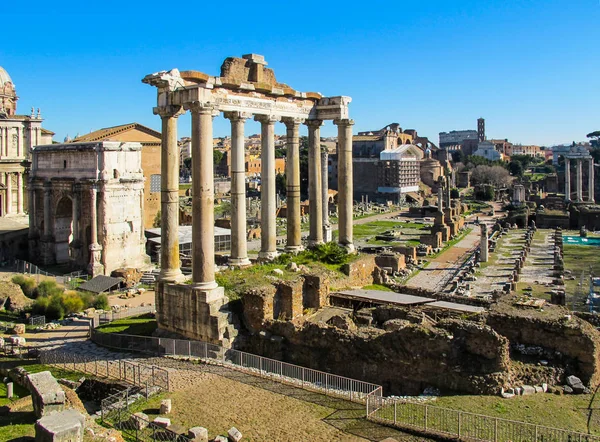 Ruins of the ancient Roman Forum in Rome, Italy. January 2012 — Stock Photo, Image