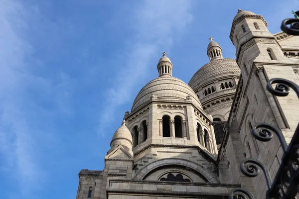 Феликс Святого Сердца (Sacre Coeur) в Париже, Франция. Апри — стоковое фото