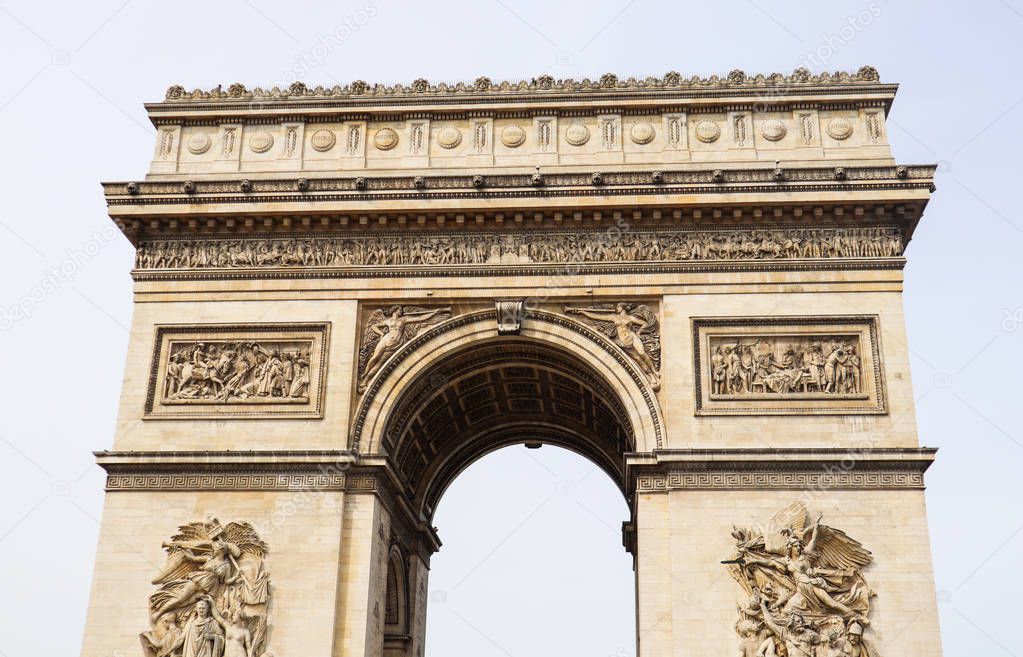 Arch of Triumph ( Arc de Triomphe ), Champs-Elysees in Paris Fra