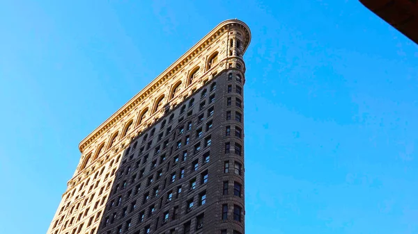 modern ofis binası - New York - 19 Aralık 2018