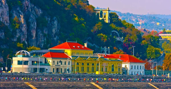 Budapeşte, Macaristan (Mai 15, 2019) panoramik manzara Budapeşte, Rudas hamamı Buda 'da. Budapeşte, Macaristan. 2019