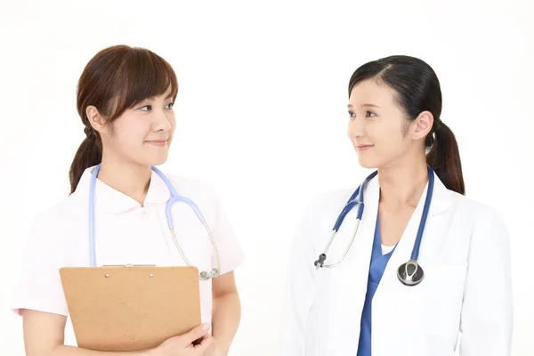 Médico Asiático Enfermera — Foto de Stock