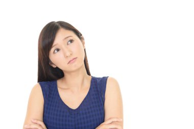 Kadın huzursuz bir göz ile