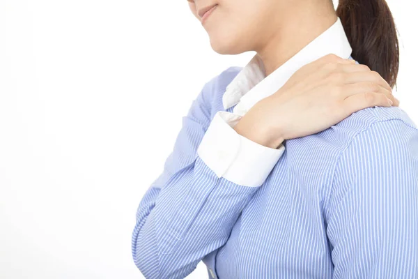 Mulher Que Tem Uma Dor Ombro — Fotografia de Stock