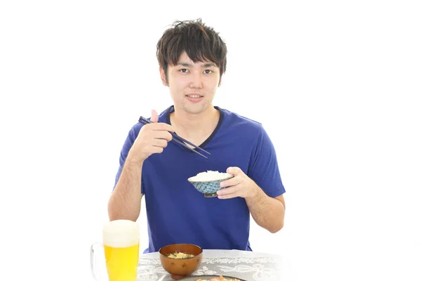 Asiatico Uomo Mangiare Pasti — Foto Stock