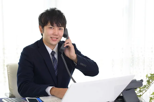 Lavorare Asiatico Businessman Suo Ufficio — Foto Stock