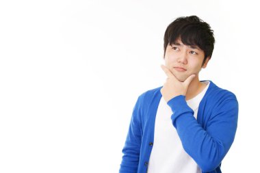 Huzursuz görünen adam portresi