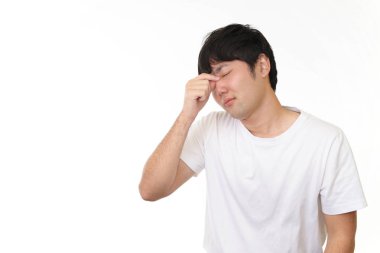 Göz yorgunluğu adamla