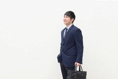 Yakışıklı bir iş adamının portresi.